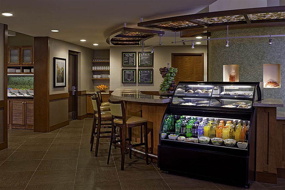 Hyatt Place Cincinnati Blue Ash Restauracja zdjęcie
